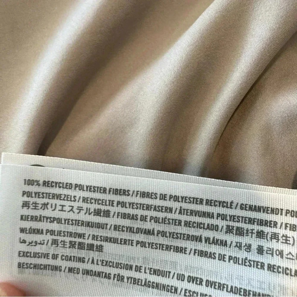 A&F Mens Ultra Collection Puffer Nylon Jacket Ivory Water Wind Resistant M - Picture 9 of 12